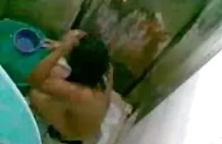 XXX MenOver30 Fetiche Papá Faz Sexo Duro No Chão Da porno de mulher gorda Casa De Banho Pública