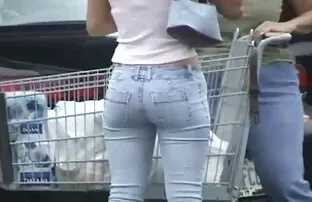 XXX FantasyMassage relutante MILF videos porno de bruna ferraz acaba fodendo e chupando!!!