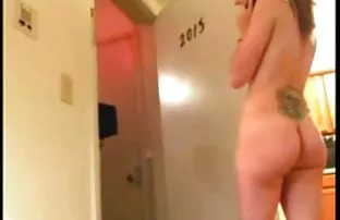 XXX A Daisy Amadora Faz vídeo pornô com velhas A Estreia Porno Anal