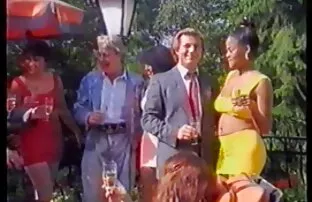 XXX A adolescente russa Anne Teilor seduz vidios pprno o namorado