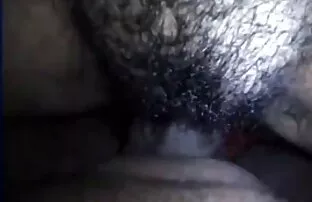 XXX O Shemale vídeo pornô de pai e filha Magricela Acaricia-Lhe A Pila
