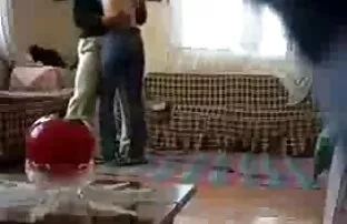 XXX Clítoris de alta tensão a vídeo pornô 2020 esfregar com vibrador anal, contracções do orgasmo.