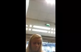 XXX O amador Busty gf não presta e vídeo pornô picante fode na banheira