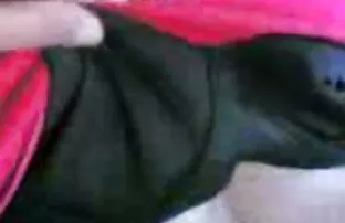 XXX Brandon Moore enfia uma pila vídeo vídeo vídeo de pornô grande pela garganta abaixo.