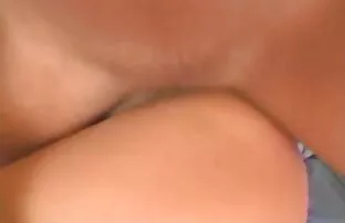 XXX A pornor miúda excitada adora aquela Pila grande no rabo