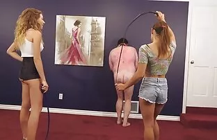 XXX Twistys-Hot blonde toca vídeo pornô de cachorro com mulher sozinho com o seu vibrador vermelho
