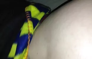 XXX Sakamoto Hikari adolescente asiático fodido por dois hor pornô caseiro amador