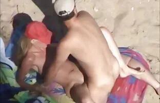 XXX Homem de negócios Maduro, vadios vídeo pornô menina novinha na boca da loira, para acabar sexo escaldante.